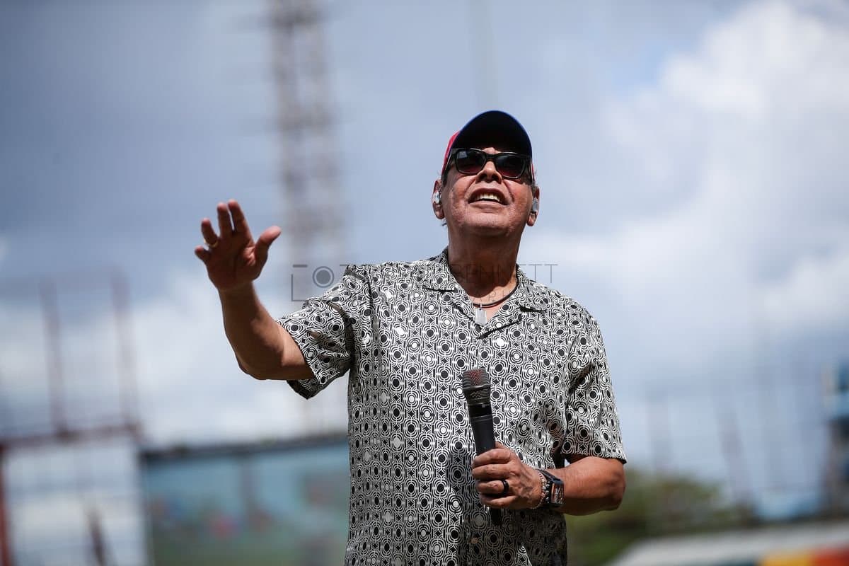 SANTO DOMINGO, DOMINICAN REPUBLIC - MARCH 04: Fernando Villalona performs prior to an exhibition game between the Detroit Tigers and the Dominican Republic at Estadio Quisqueya on March 04, 2026 in Santo Domingo, Dominican Republic. (Photo by Bryan Bennett/Getty Images)