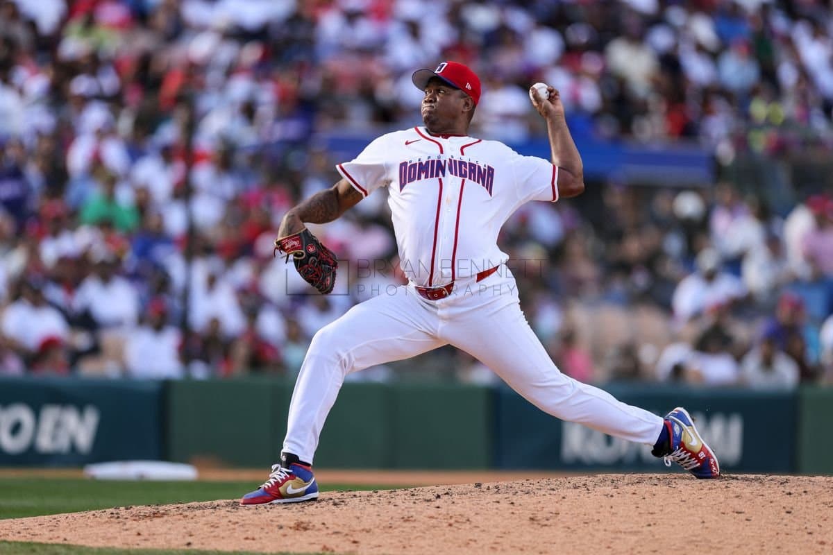 SANTO DOMINGO, DOMINICAN REPUBLIC - MARCH 04: Enny Romero #91 of Dominican Republic pitches during an exhibition game against the Detroit Tigers at Estadio Quisqueya on March 04, 2026 in Santo Domingo, Dominican Republic. (Photo by Bryan Bennett/Getty Images)