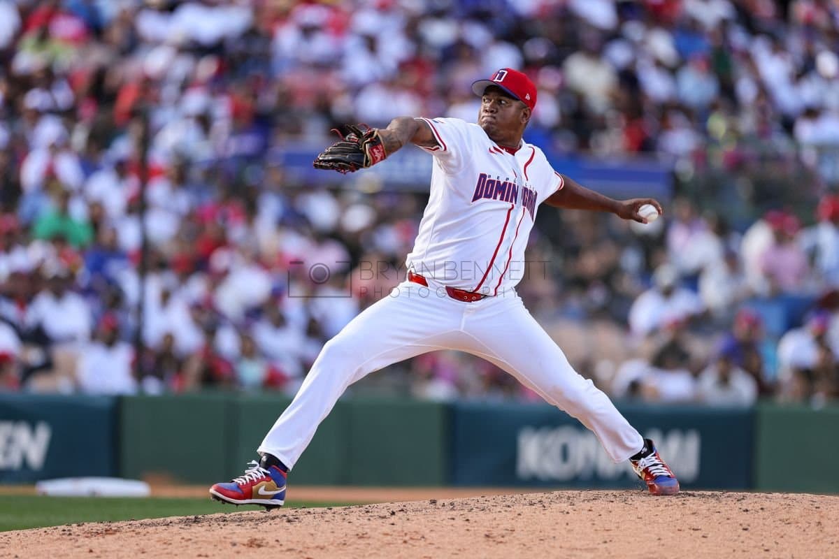 SANTO DOMINGO, DOMINICAN REPUBLIC - MARCH 04: Enny Romero #91 of Dominican Republic pitches during an exhibition game against the Detroit Tigers at Estadio Quisqueya on March 04, 2026 in Santo Domingo, Dominican Republic. (Photo by Bryan Bennett/Getty Images)