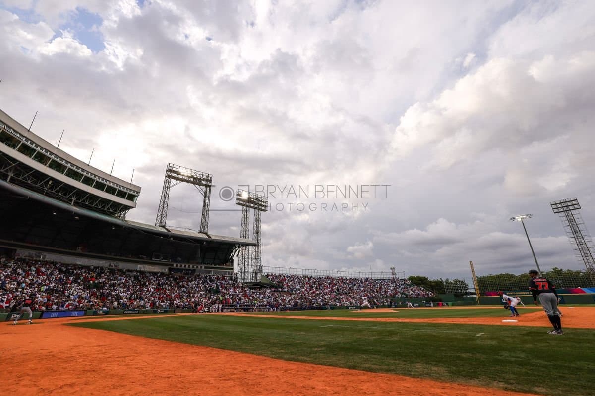 SANTO DOMINGO, DOMINICAN REPUBLIC - MARCH 04: A general view during the ninth inning of an exhibition game between the Detroit Tigers and the Dominican Republic at Estadio Quisqueya on March 04, 2026 in Santo Domingo, Dominican Republic. (Photo by Bryan M. Bennett/Getty Images)
