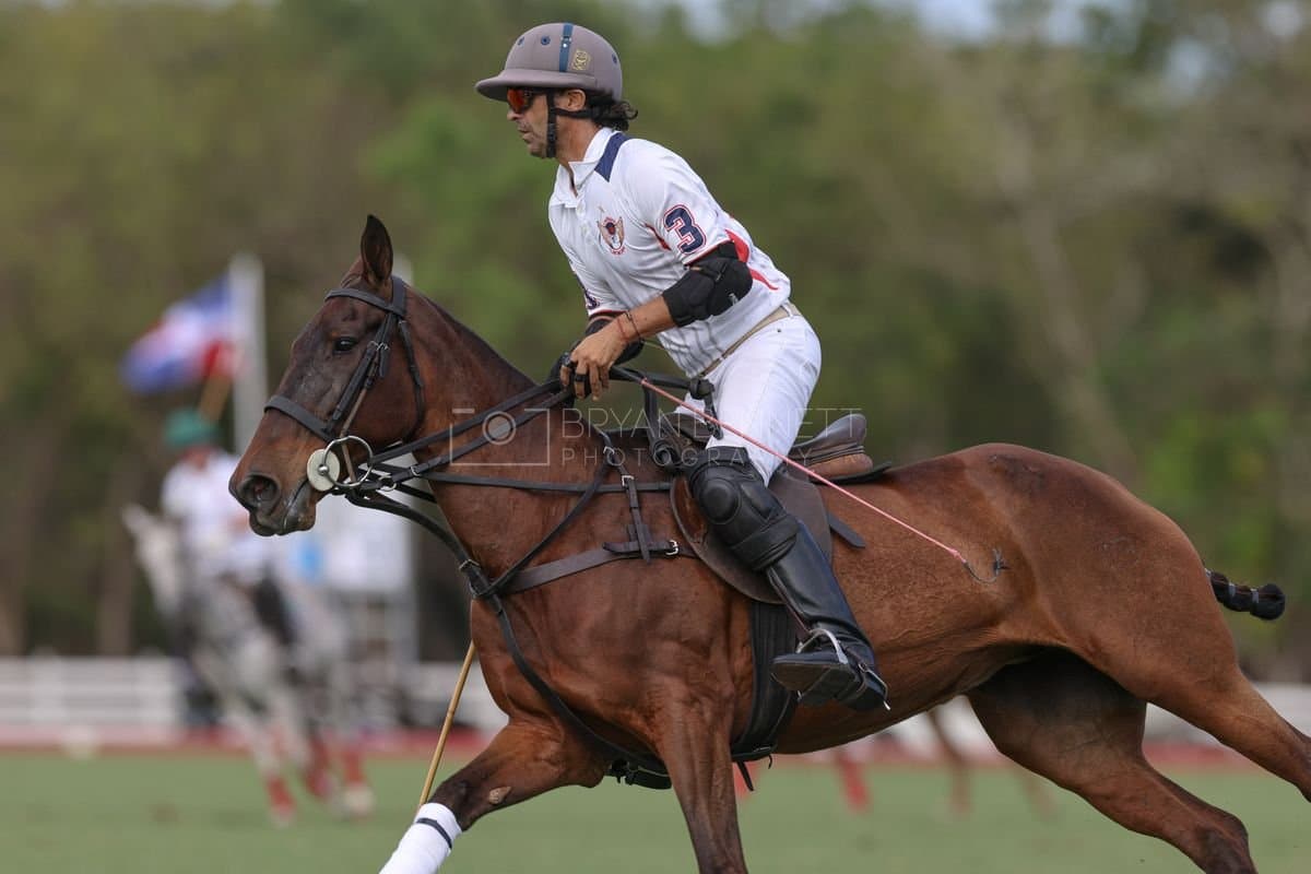 Lechuza Caracas and La Romanza 3J play polo during the Copa Britanica at Casa de Campo in La Romana, La Romana, Dominican Republic on March 1, 2026. (Photos by Bryan Bennett)