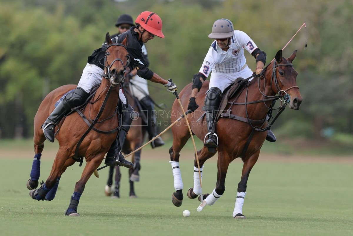 Lechuza Caracas and La Romanza 3J play polo during the Copa Britanica at Casa de Campo in La Romana, La Romana, Dominican Republic on March 1, 2026. (Photos by Bryan Bennett)