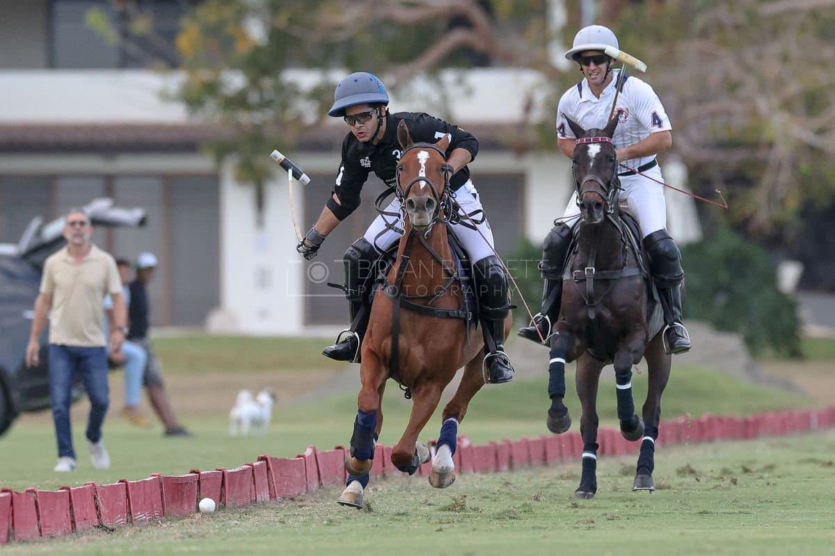 Lechuza Caracas and La Romanza 3J play polo during the Copa Britanica at Casa de Campo in La Romana, La Romana, Dominican Republic on March 1, 2026. (Photos by Bryan Bennett)