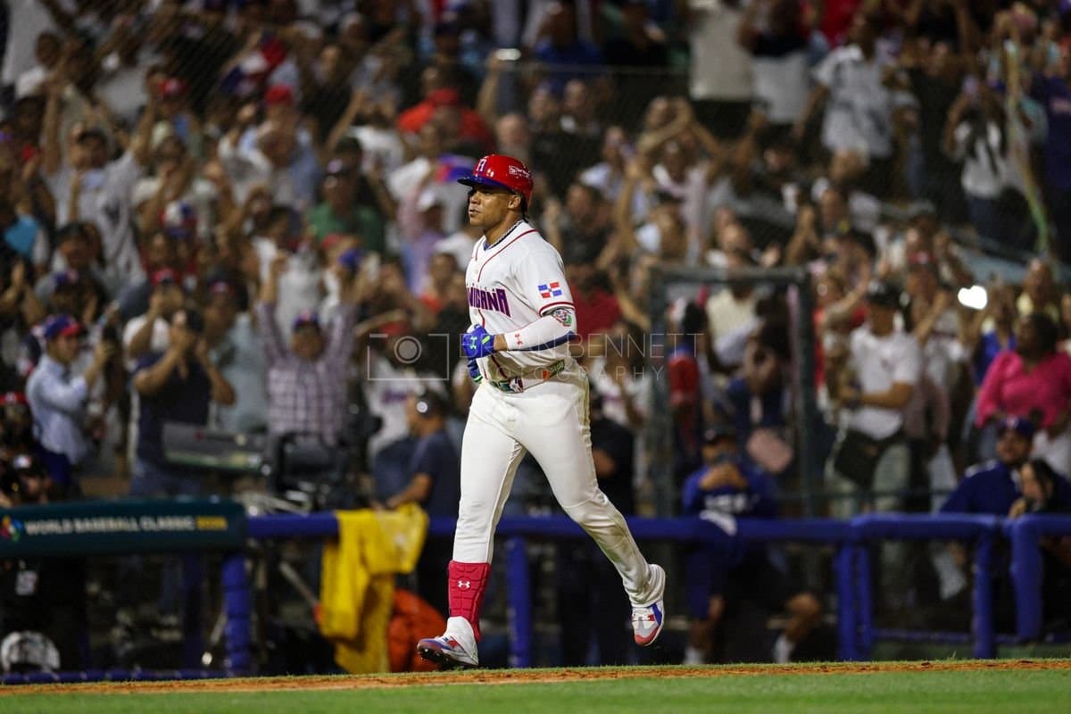 SANTO DOMINGO, DOMINICAN REPUBLIC - MARCH 03: Juan Soto #22 of the Dominican Republic reacts after hitting a home run during the fourth inning of an exhibition game against the Detroit Tigers at Estadio Quisqueya on March 03, 2026 in Santo Domingo, Dominican Republic. (Photo by Bryan Bennett/Getty Images)