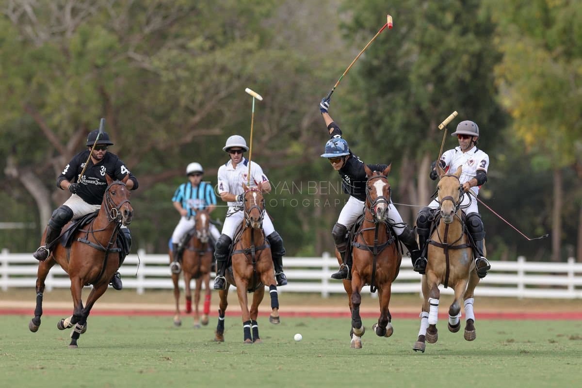 Lechuza Caracas and La Romanza 3J play polo during the Copa Britanica at Casa de Campo in La Romana, La Romana, Dominican Republic on March 1, 2026. (Photos by Bryan Bennett)