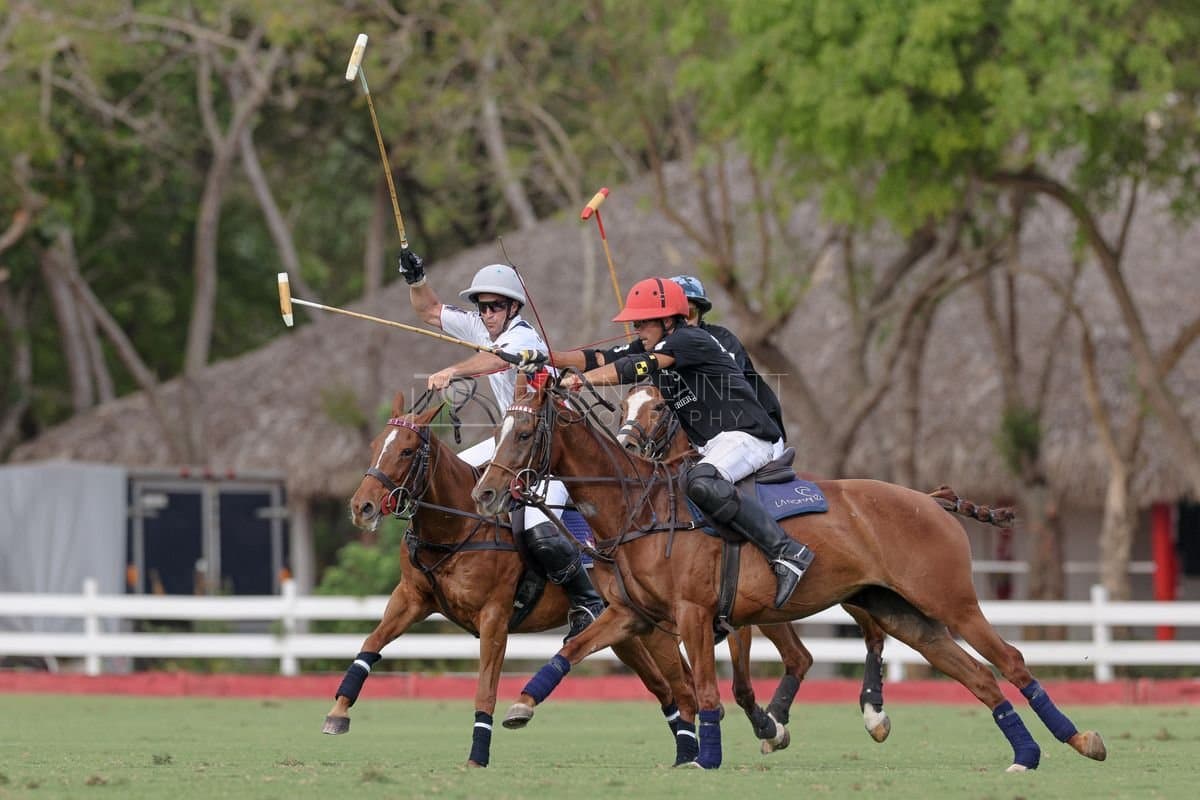 Lechuza Caracas and La Romanza 3J play polo during the Copa Britanica at Casa de Campo in La Romana, La Romana, Dominican Republic on March 1, 2026. (Photos by Bryan Bennett)