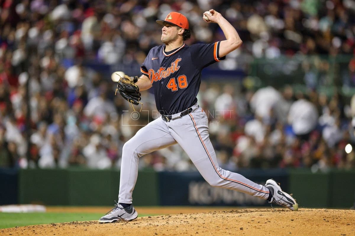 SANTO DOMINGO, DOMINICAN REPUBLIC - MARCH 03: Brant Hurter #48 of the Detroit Tigers looks on during an exhibition game against the Dominican Republic at Estadio Quisqueya on March 03, 2026 in Santo Domingo, Dominican Republic. (Photo by Bryan Bennett/Getty Images)