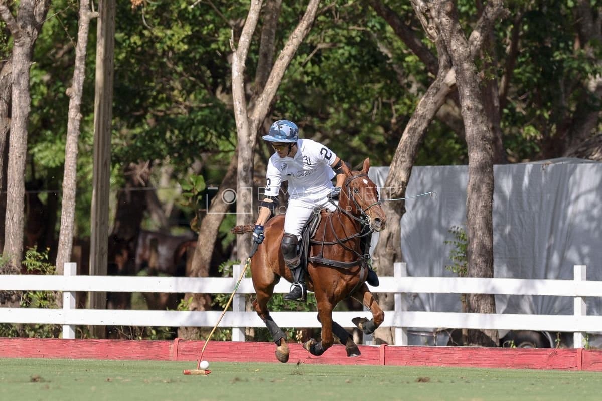 La Romanza 3J and La Espada Gulf play polo during the Copa Britanica at Casa de Campo Polo Club in La Romana, Dominican Republic on March 6, 2026. (Photos by Bryan Bennett)
