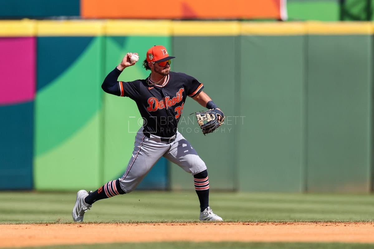SANTO DOMINGO, DOMINICAN REPUBLIC - MARCH 04: Zach McKinstry #39 of the Detroit Tigers throws a ball during the first inning of an exhibition game against the Dominican Republic at Estadio Quisqueya on March 04, 2026 in Santo Domingo, Dominican Republic. (Photo by Bryan M. Bennett/Getty Images)