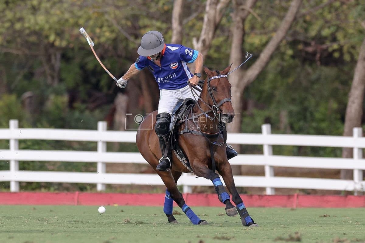 La Romanza 3J and La Espada Gulf play polo during the Copa Britanica at Casa de Campo Polo Club in La Romana, Dominican Republic on March 6, 2026. (Photos by Bryan Bennett)