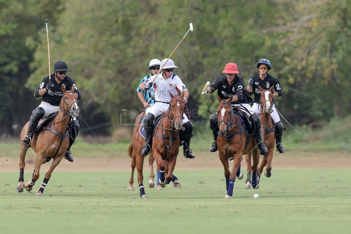 Lechuza Caracas and La Romanza 3J play polo during the Copa Britanica at Casa de Campo in La Romana, La Romana, Dominican Republic on March 1, 2026. (Photos by Bryan Bennett)