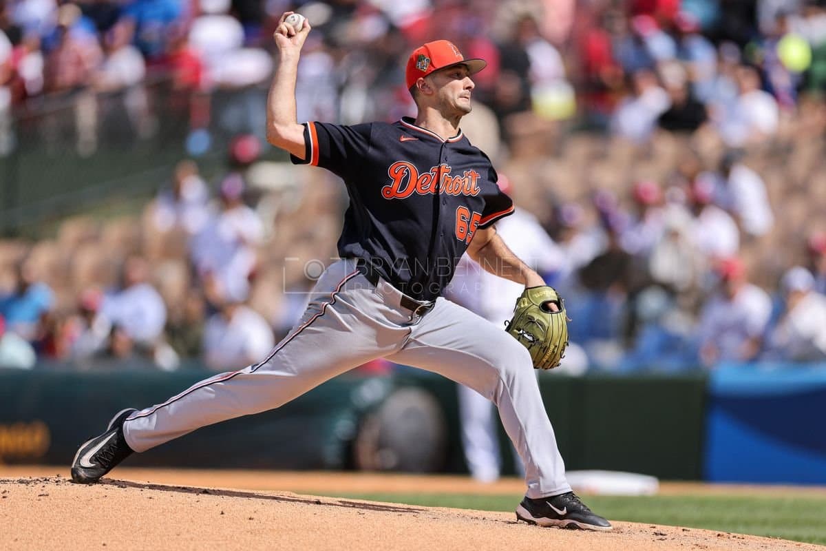 SANTO DOMINGO, DOMINICAN REPUBLIC - MARCH 04: Burch Smith #65 of the Detroit Tigers pitches during the first inning of an exhibition game against the Dominican Republic at Estadio Quisqueya on March 04, 2026 in Santo Domingo, Dominican Republic. (Photo by Bryan M. Bennett/Getty Images)