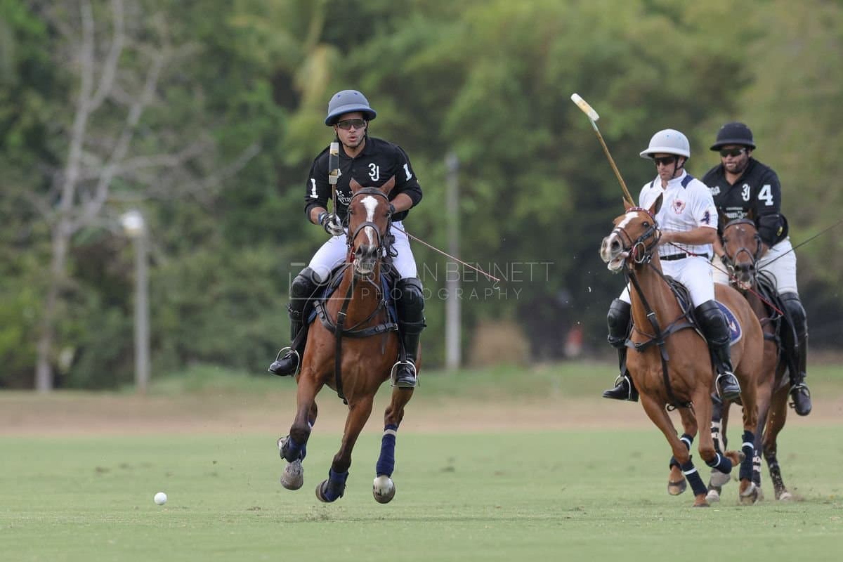 Lechuza Caracas and La Romanza 3J play polo during the Copa Britanica at Casa de Campo in La Romana, La Romana, Dominican Republic on March 1, 2026. (Photos by Bryan Bennett)