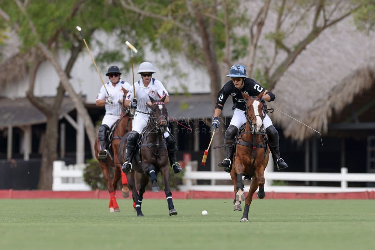 Lechuza Caracas and La Romanza 3J play polo during the Copa Britanica at Casa de Campo in La Romana, La Romana, Dominican Republic on March 1, 2026. (Photos by Bryan Bennett)