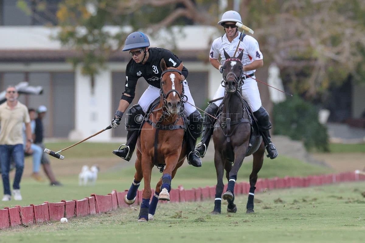 Lechuza Caracas and La Romanza 3J play polo during the Copa Britanica at Casa de Campo in La Romana, La Romana, Dominican Republic on March 1, 2026. (Photos by Bryan Bennett)