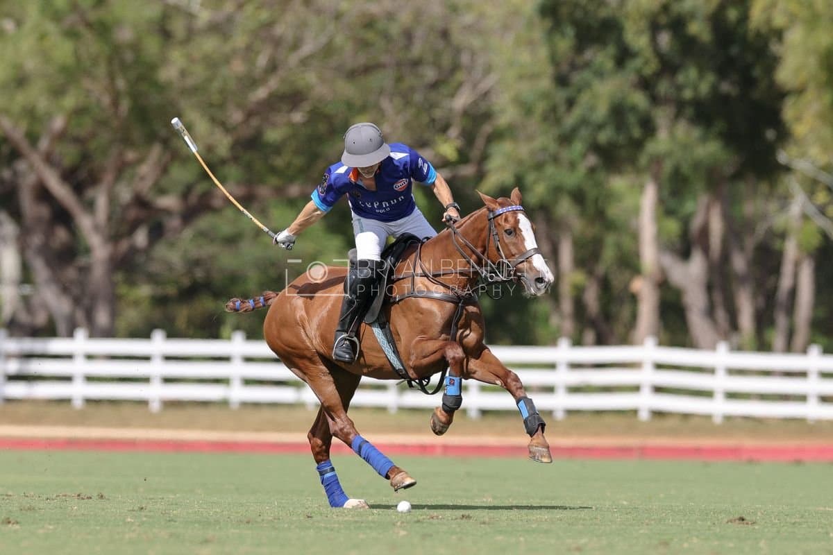 La Romanza 3J and La Espada Gulf play polo during the Copa Britanica at Casa de Campo Polo Club in La Romana, Dominican Republic on March 6, 2026. (Photos by Bryan Bennett)