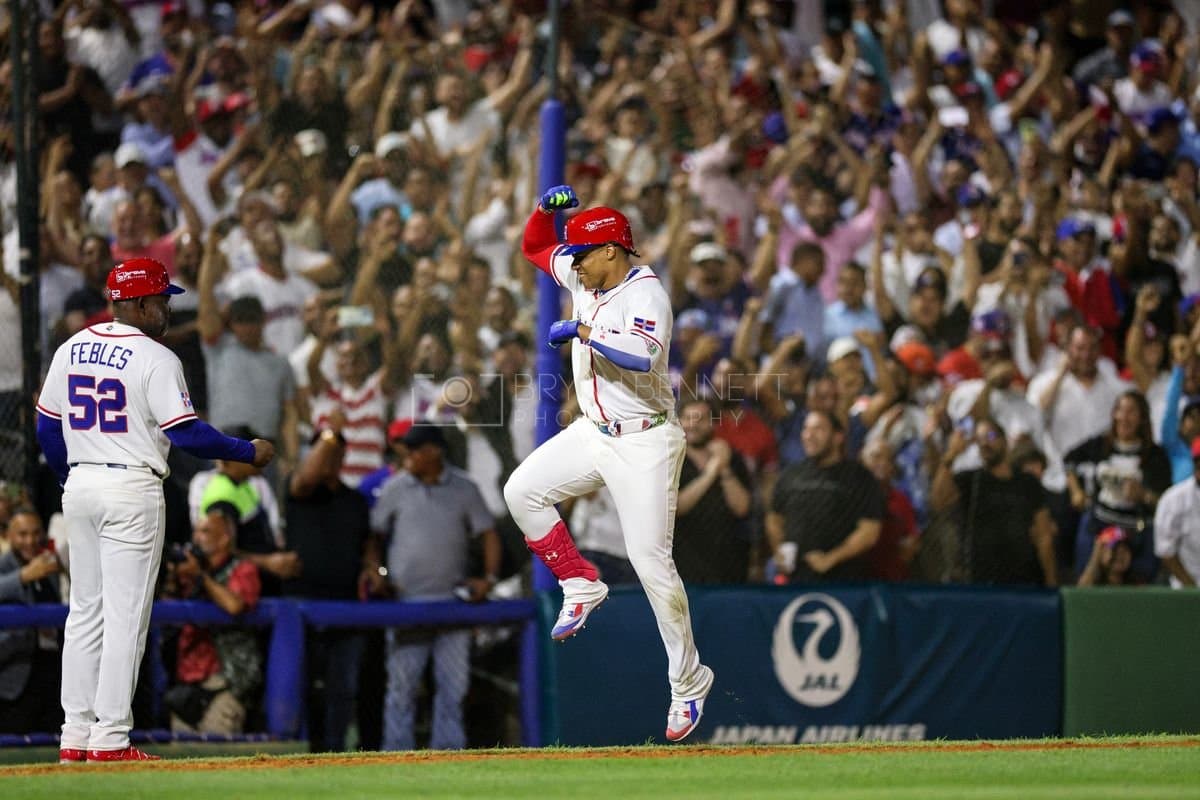 SANTO DOMINGO, DOMINICAN REPUBLIC - MARCH 03: Juan Soto #22 of the Dominican Republic reacts after hitting a home run during the fourth inning of an exhibition game against the Detroit Tigers at Estadio Quisqueya on March 03, 2026 in Santo Domingo, Dominican Republic. (Photo by Bryan Bennett/Getty Images)