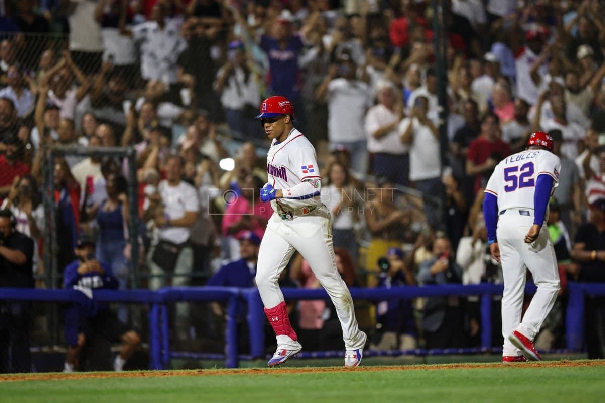 SANTO DOMINGO, DOMINICAN REPUBLIC - MARCH 03: Juan Soto #22 of the Dominican Republic reacts after hitting a home run during the fourth inning of an exhibition game against the Detroit Tigers at Estadio Quisqueya on March 03, 2026 in Santo Domingo, Dominican Republic. (Photo by Bryan Bennett/Getty Images)