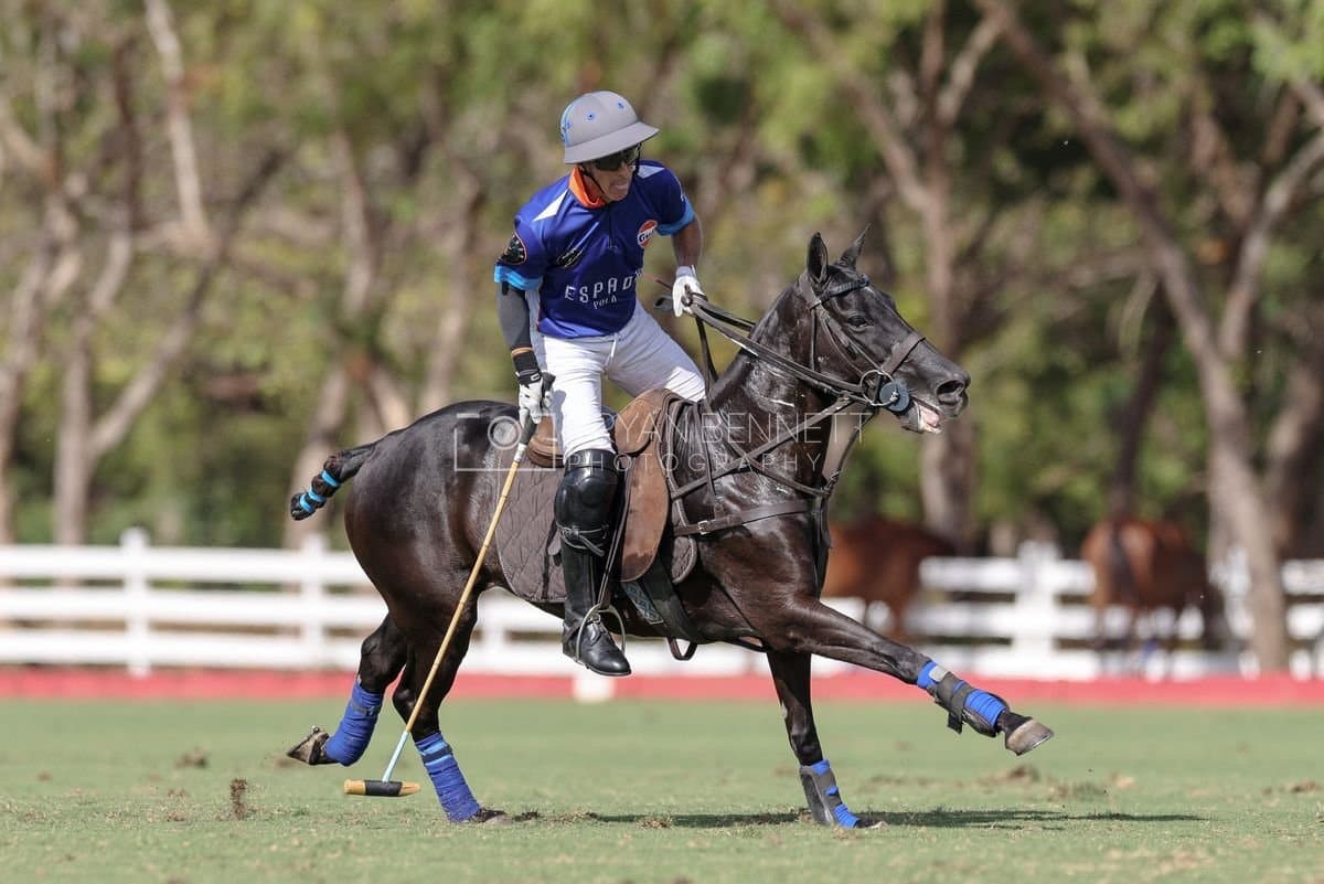 La Romanza 3J and La Espada Gulf play polo during the Copa Britanica at Casa de Campo Polo Club in La Romana, Dominican Republic on March 6, 2026. (Photos by Bryan Bennett)