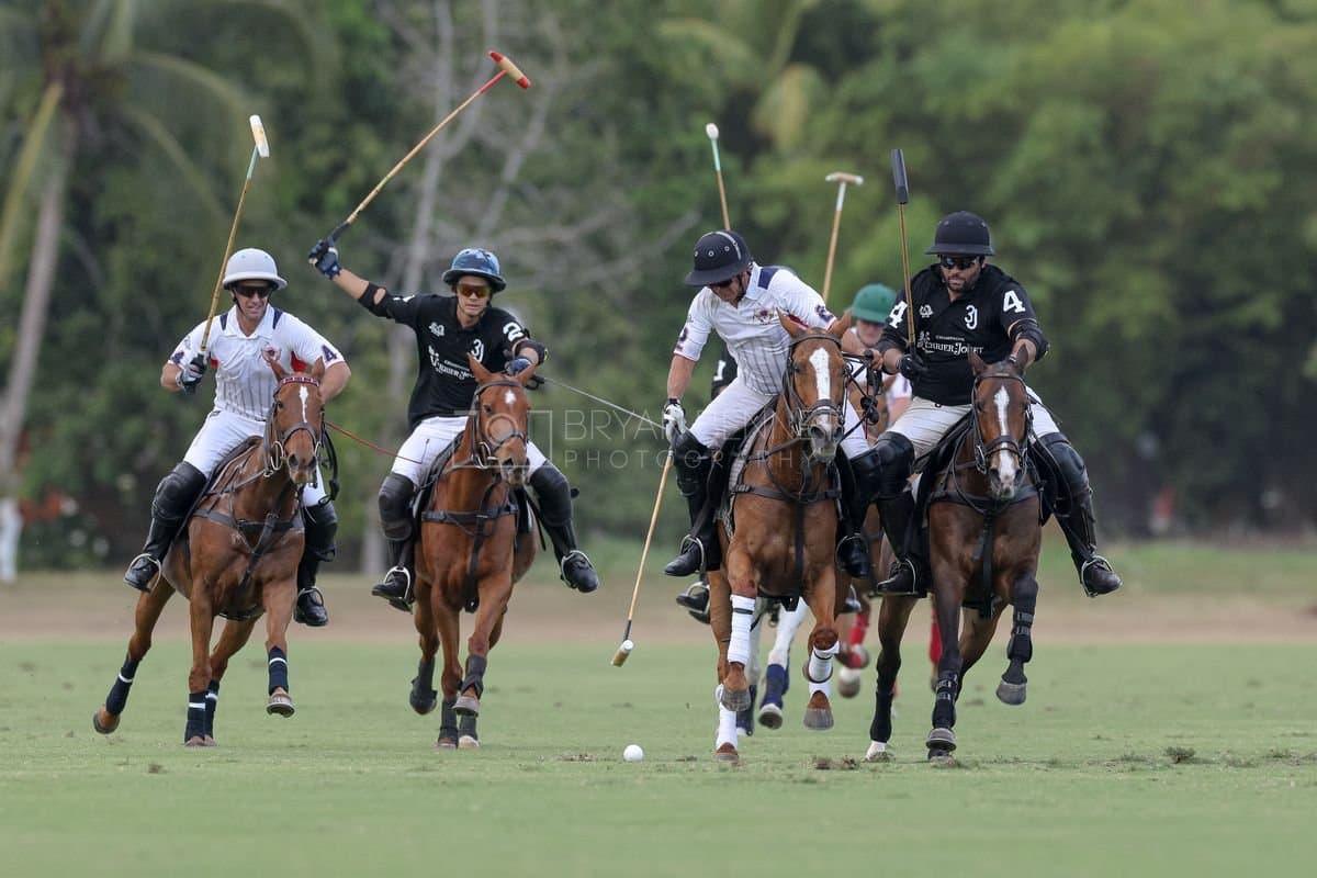 Lechuza Caracas and La Romanza 3J play polo during the Copa Britanica at Casa de Campo in La Romana, La Romana, Dominican Republic on March 1, 2026. (Photos by Bryan Bennett)