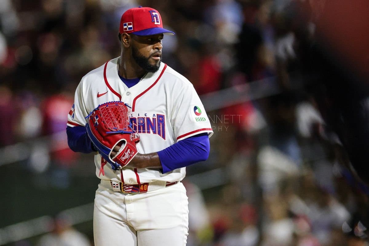 SANTO DOMINGO, DOMINICAN REPUBLIC - MARCH 03: Luis Severino #40 of the Dominican Republic pitches during an exhibition game against the Detroit Tigers at Estadio Quisqueya on March 03, 2026 in Santo Domingo, Dominican Republic. (Photo by Bryan Bennett/Getty Images)