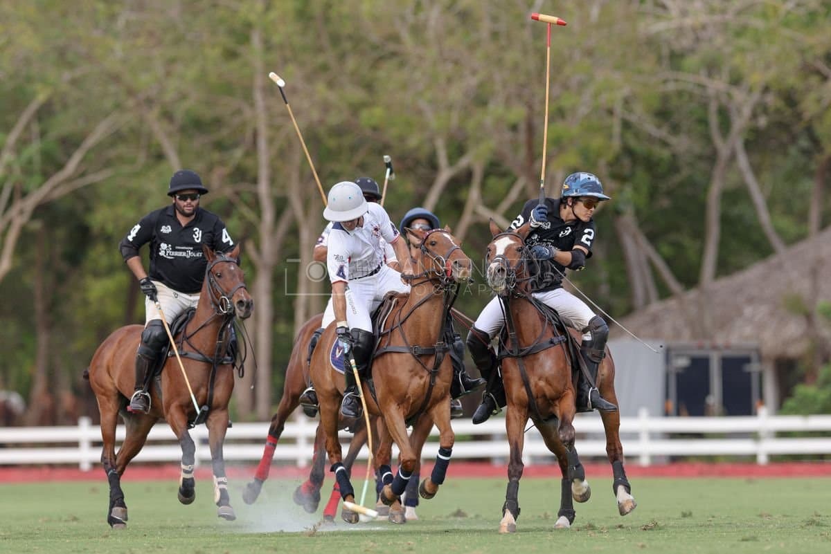 Lechuza Caracas and La Romanza 3J play polo during the Copa Britanica at Casa de Campo in La Romana, La Romana, Dominican Republic on March 1, 2026. (Photos by Bryan Bennett)