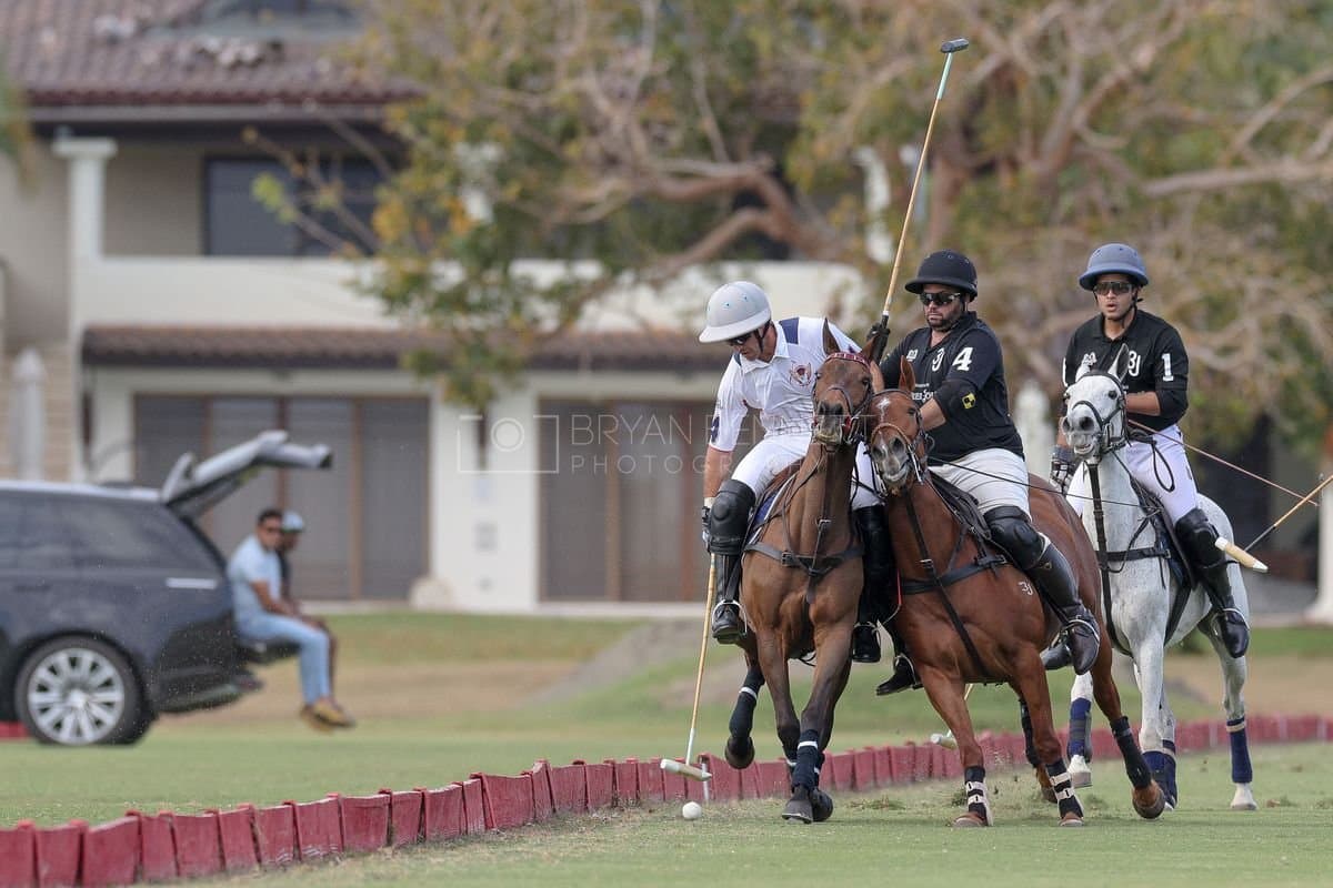 Lechuza Caracas and La Romanza 3J play polo during the Copa Britanica at Casa de Campo in La Romana, La Romana, Dominican Republic on March 1, 2026. (Photos by Bryan Bennett)