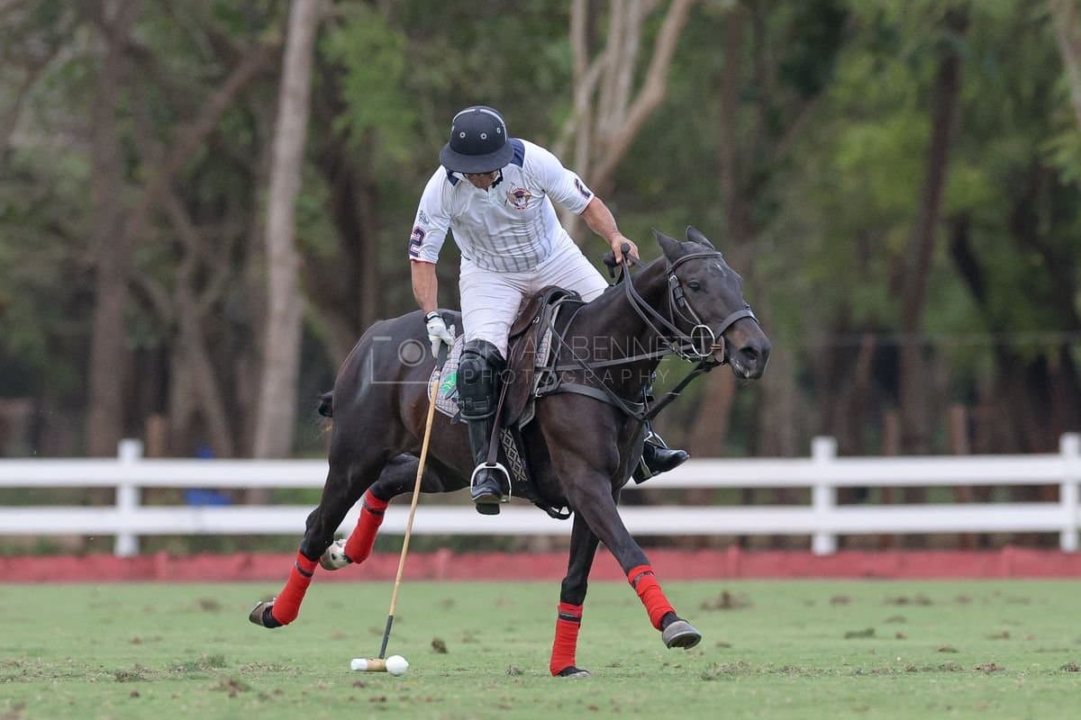 Lechuza Caracas and La Romanza 3J play polo during the Copa Britanica at Casa de Campo in La Romana, La Romana, Dominican Republic on March 1, 2026. (Photos by Bryan Bennett)