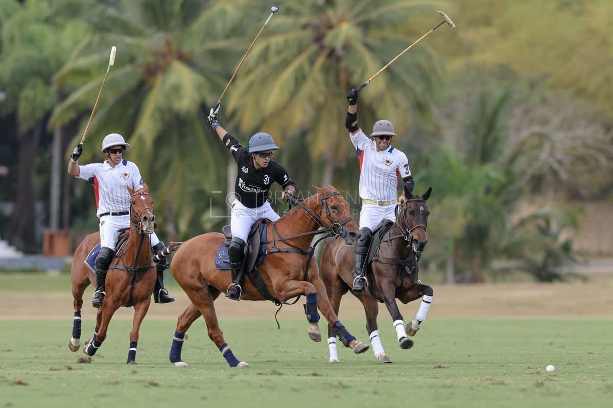 Lechuza Caracas and La Romanza 3J play polo during the Copa Britanica at Casa de Campo in La Romana, La Romana, Dominican Republic on March 1, 2026. (Photos by Bryan Bennett)