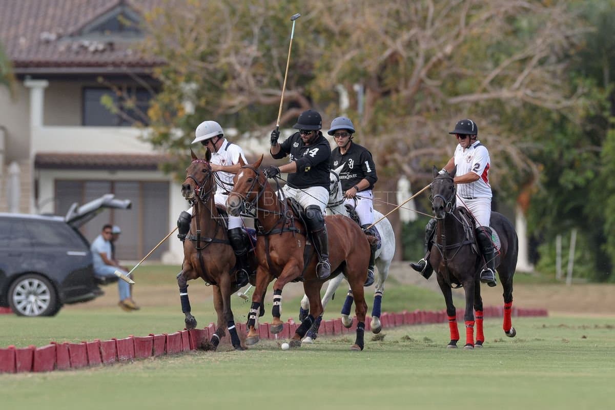 Lechuza Caracas and La Romanza 3J play polo during the Copa Britanica at Casa de Campo in La Romana, La Romana, Dominican Republic on March 1, 2026. (Photos by Bryan Bennett)