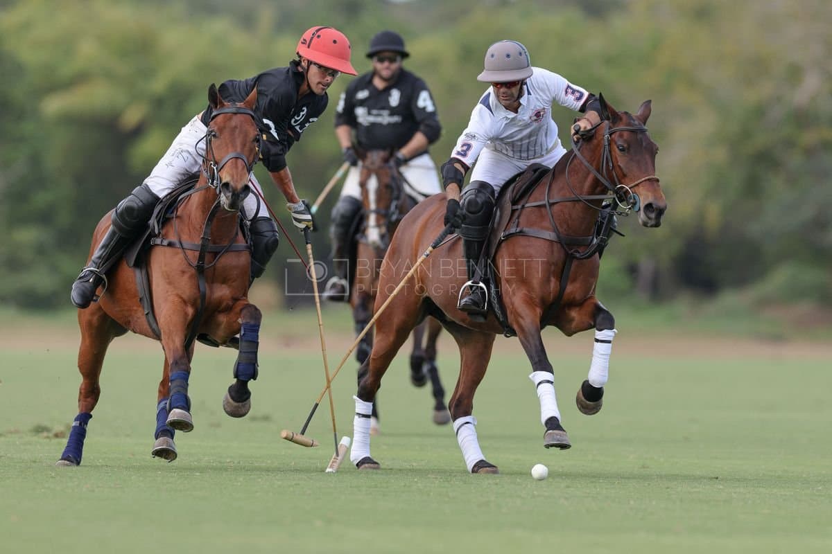 Lechuza Caracas and La Romanza 3J play polo during the Copa Britanica at Casa de Campo in La Romana, La Romana, Dominican Republic on March 1, 2026. (Photos by Bryan Bennett)