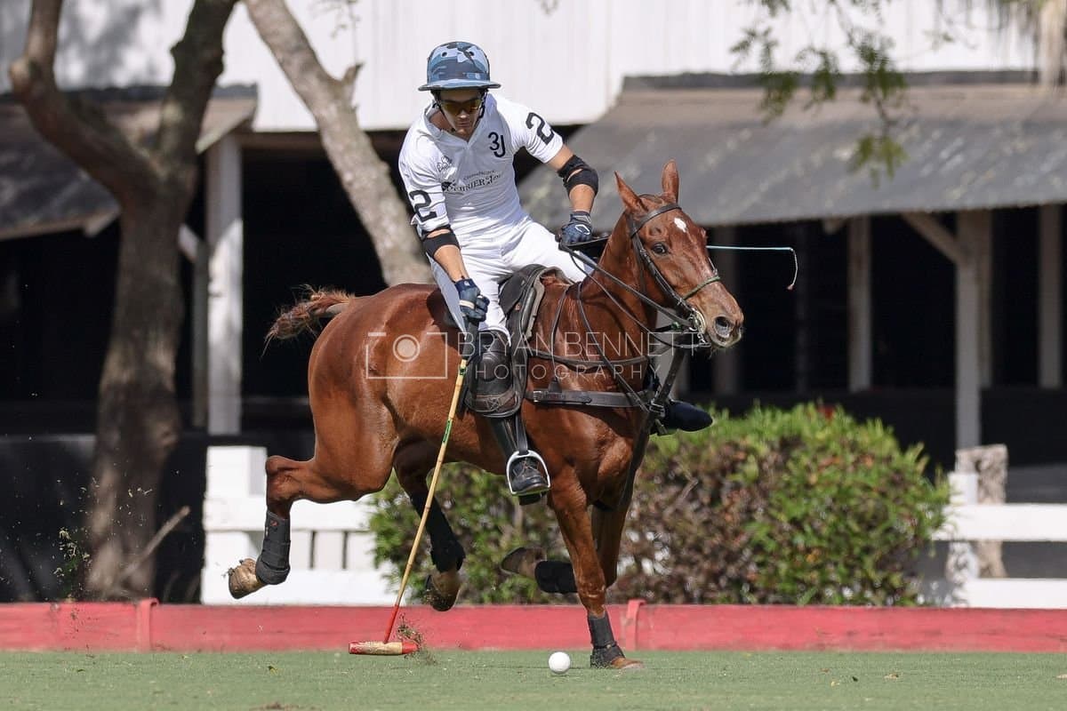 La Romanza 3J and La Espada Gulf play polo during the Copa Britanica at Casa de Campo Polo Club in La Romana, Dominican Republic on March 6, 2026. (Photos by Bryan Bennett)