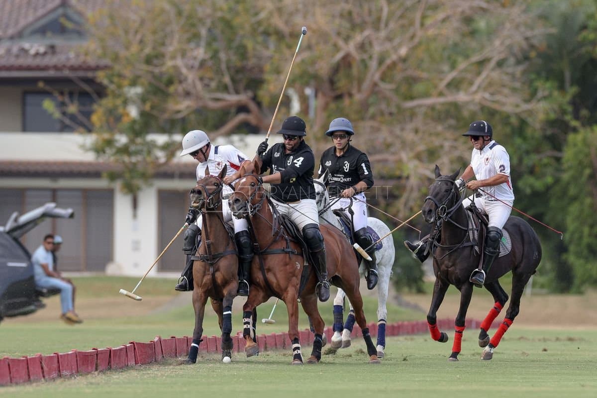 Lechuza Caracas and La Romanza 3J play polo during the Copa Britanica at Casa de Campo in La Romana, La Romana, Dominican Republic on March 1, 2026. (Photos by Bryan Bennett)