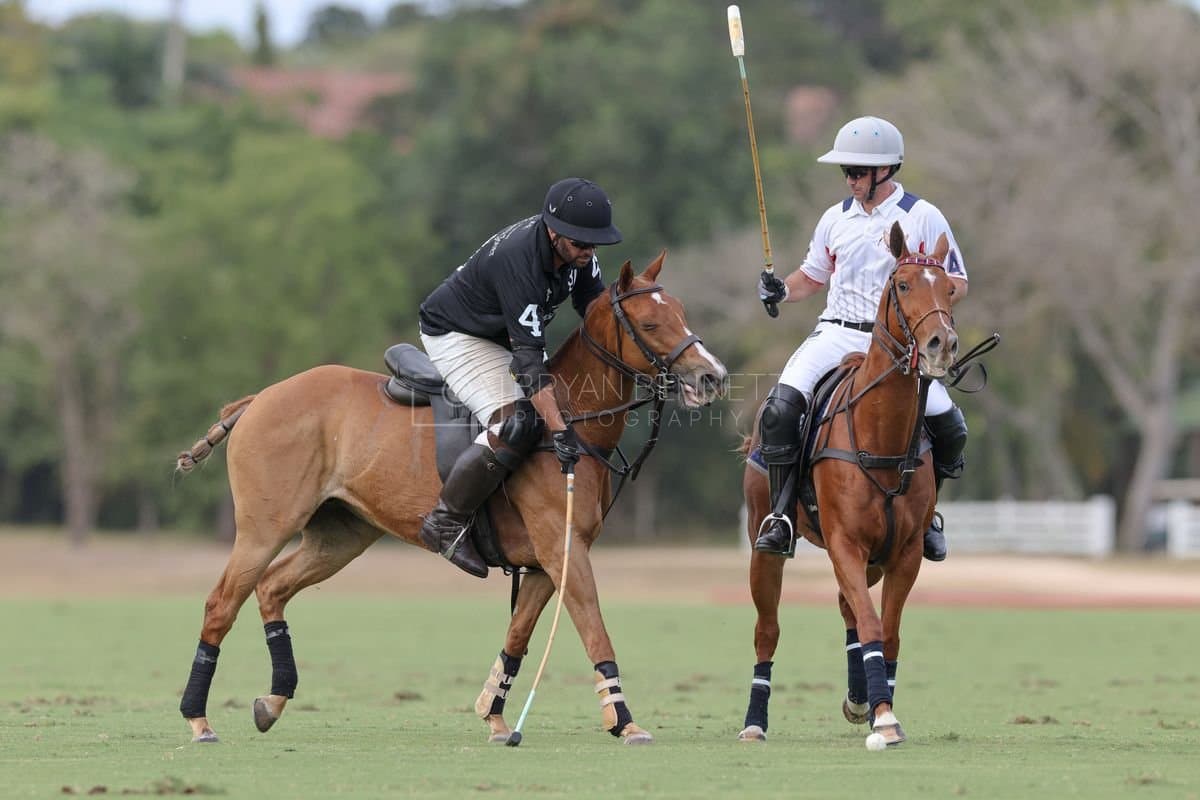 Lechuza Caracas and La Romanza 3J play polo during the Copa Britanica at Casa de Campo in La Romana, La Romana, Dominican Republic on March 1, 2026. (Photos by Bryan Bennett)