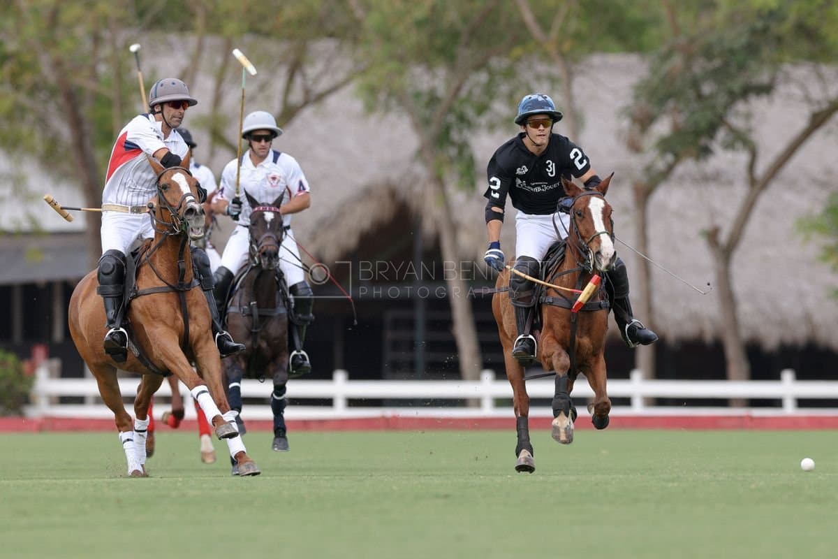 Lechuza Caracas and La Romanza 3J play polo during the Copa Britanica at Casa de Campo in La Romana, La Romana, Dominican Republic on March 1, 2026. (Photos by Bryan Bennett)
