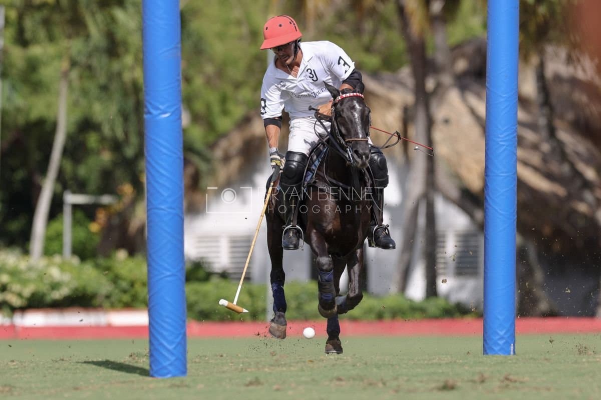 La Romanza 3J and La Espada Gulf play polo during the Copa Britanica at Casa de Campo Polo Club in La Romana, Dominican Republic on March 6, 2026. (Photos by Bryan Bennett)