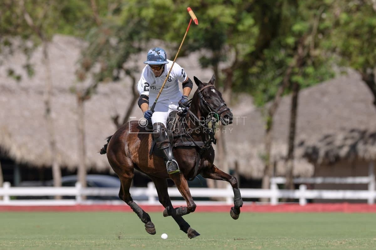La Romanza 3J and La Espada Gulf play polo during the Copa Britanica at Casa de Campo Polo Club in La Romana, Dominican Republic on March 6, 2026. (Photos by Bryan Bennett)