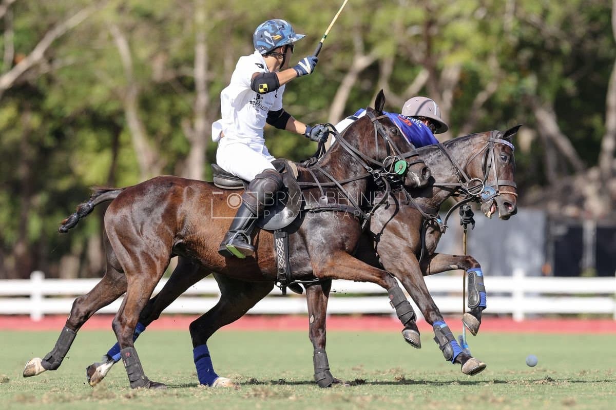 La Romanza 3J and La Espada Gulf play polo during the Copa Britanica at Casa de Campo Polo Club in La Romana, Dominican Republic on March 6, 2026. (Photos by Bryan Bennett)