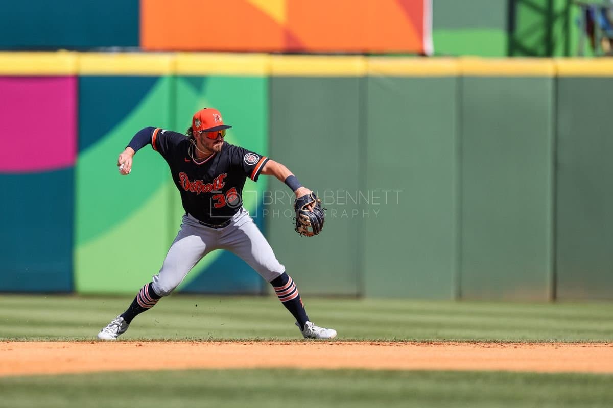 SANTO DOMINGO, DOMINICAN REPUBLIC - MARCH 04: Zach McKinstry #39 of the Detroit Tigers throws a ball during an exhibition game against the Dominican Republic at Estadio Quisqueya on March 04, 2026 in Santo Domingo, Dominican Republic. (Photo by Bryan Bennett/Getty Images)
