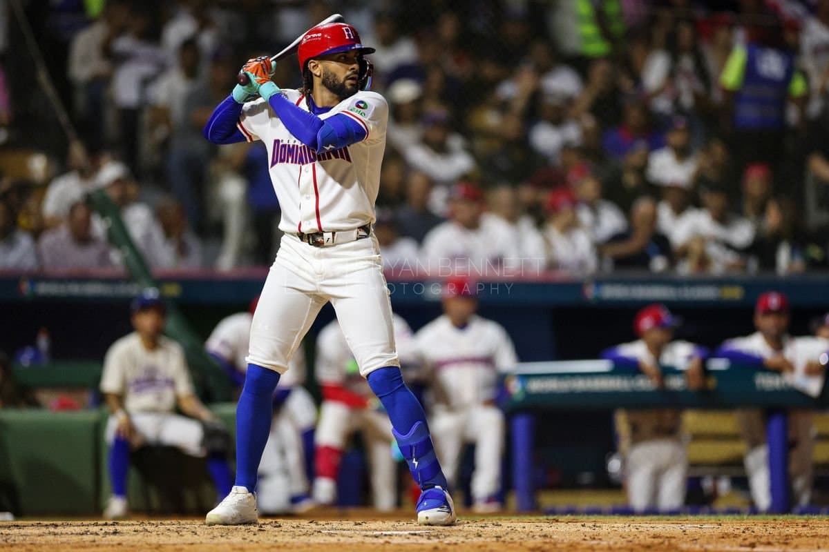 SANTO DOMINGO, DOMINICAN REPUBLIC - MARCH 03: Fernando Tatis Jr. #23 of the Dominican Republic bats during an exhibition game against the Detroit Tigers at Estadio Quisqueya on March 03, 2026 in Santo Domingo, Dominican Republic. (Photo by Bryan Bennett/Getty Images)