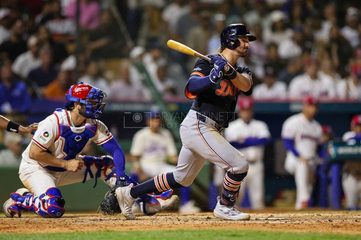 SANTO DOMINGO, DOMINICAN REPUBLIC - MARCH 03: Zach McKinstry #39 of the Detroit Tigers bats during an exhibition game against the Dominican Republic at Estadio Quisqueya on March 03, 2026 in Santo Domingo, Dominican Republic. (Photo by Bryan Bennett/Getty Images)