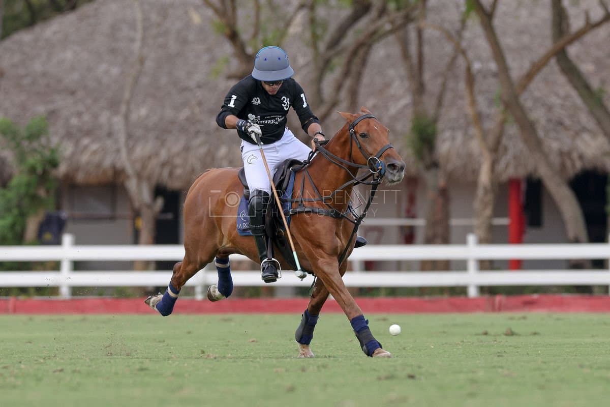 Lechuza Caracas and La Romanza 3J play polo during the Copa Britanica at Casa de Campo in La Romana, La Romana, Dominican Republic on March 1, 2026. (Photos by Bryan Bennett)