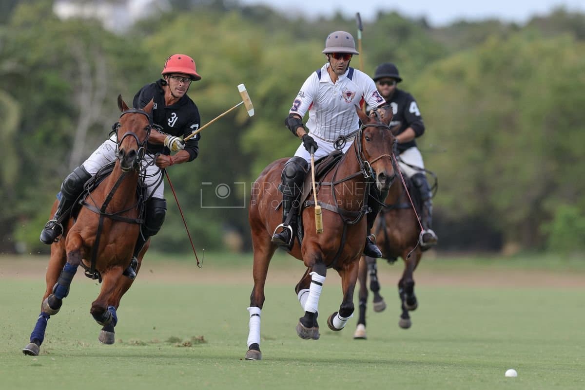 Lechuza Caracas and La Romanza 3J play polo during the Copa Britanica at Casa de Campo in La Romana, La Romana, Dominican Republic on March 1, 2026. (Photos by Bryan Bennett)