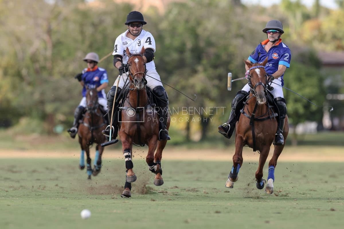 La Romanza 3J and La Espada Gulf play polo during the Copa Britanica at Casa de Campo Polo Club in La Romana, Dominican Republic on March 6, 2026. (Photos by Bryan Bennett)