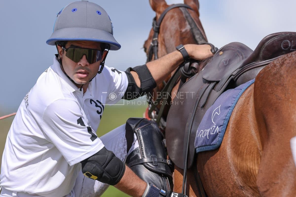 La Romanza 3J and La Espada Gulf play polo during the Copa Britanica at Casa de Campo Polo Club in La Romana, Dominican Republic on March 6, 2026. (Photos by Bryan Bennett)