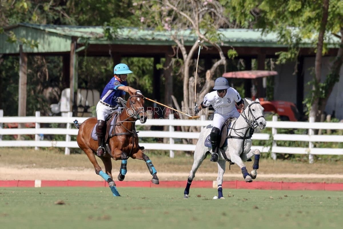 La Romanza 3J and La Espada Gulf play polo during the Copa Britanica at Casa de Campo Polo Club in La Romana, Dominican Republic on March 6, 2026. (Photos by Bryan Bennett)