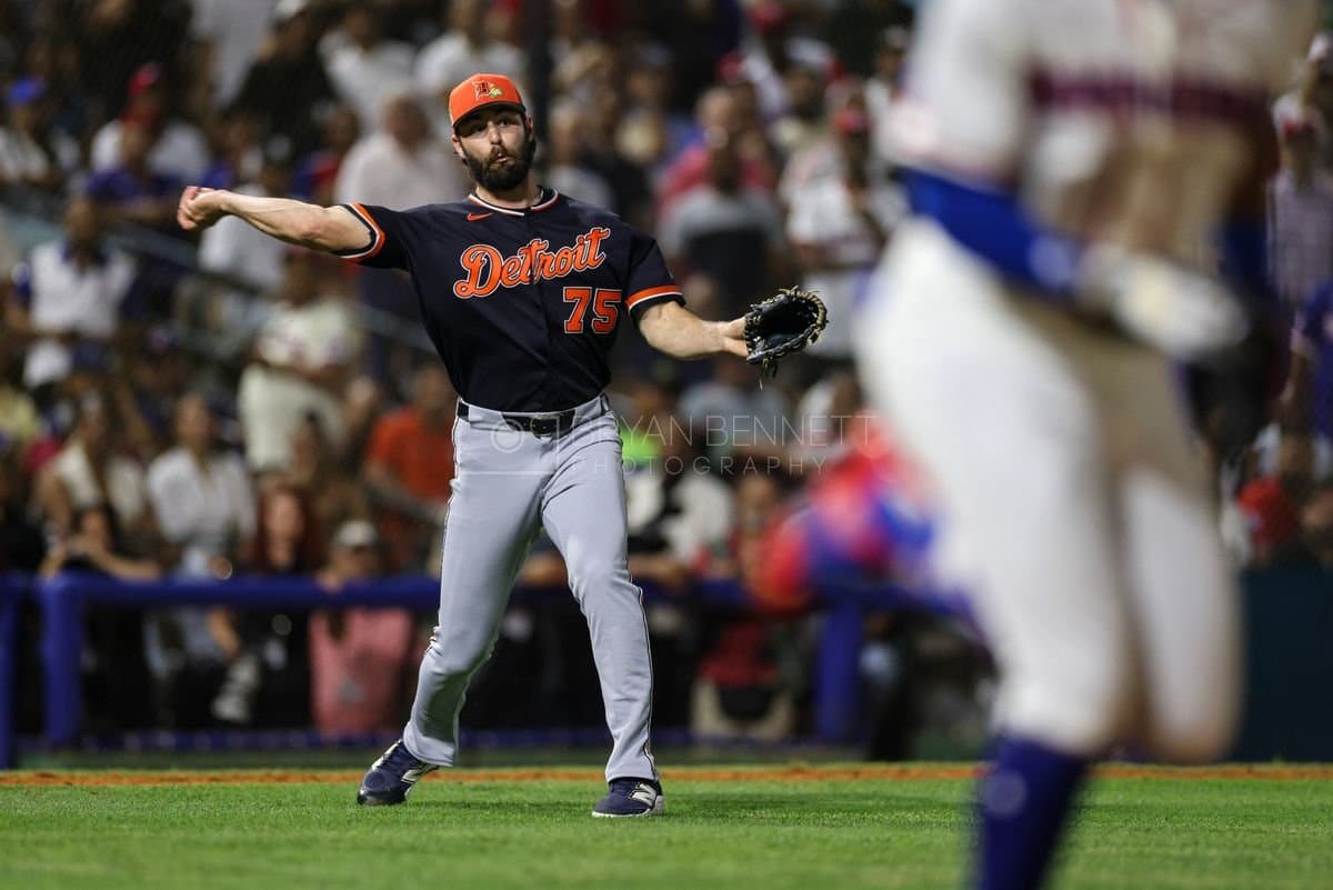 SANTO DOMINGO, DOMINICAN REPUBLIC - MARCH 03: Brenan Hanifee #75 of the Detroit Tigers throws a ball during an exhibition game against the Dominican Republic at Estadio Quisqueya on March 03, 2026 in Santo Domingo, Dominican Republic. (Photo by Bryan Bennett/Getty Images)