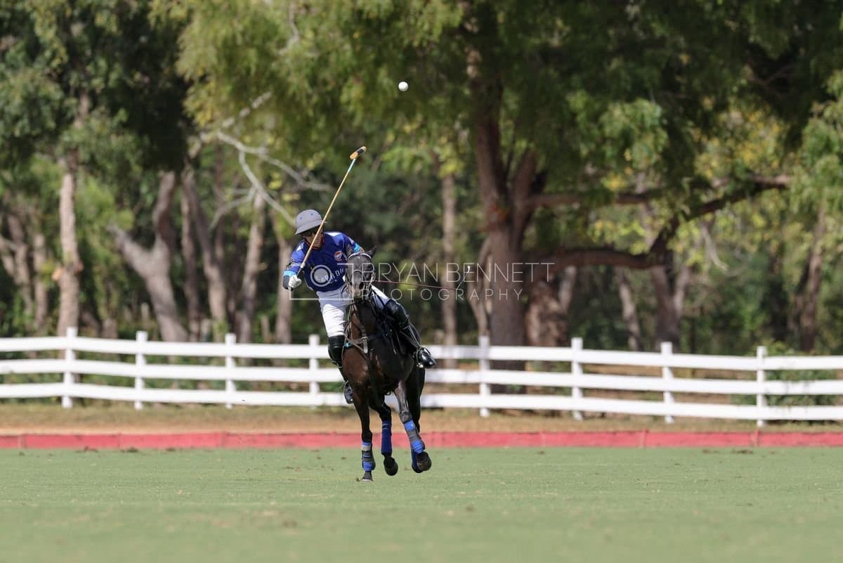 La Romanza 3J and La Espada Gulf play polo during the Copa Britanica at Casa de Campo Polo Club in La Romana, Dominican Republic on March 6, 2026. (Photos by Bryan Bennett)