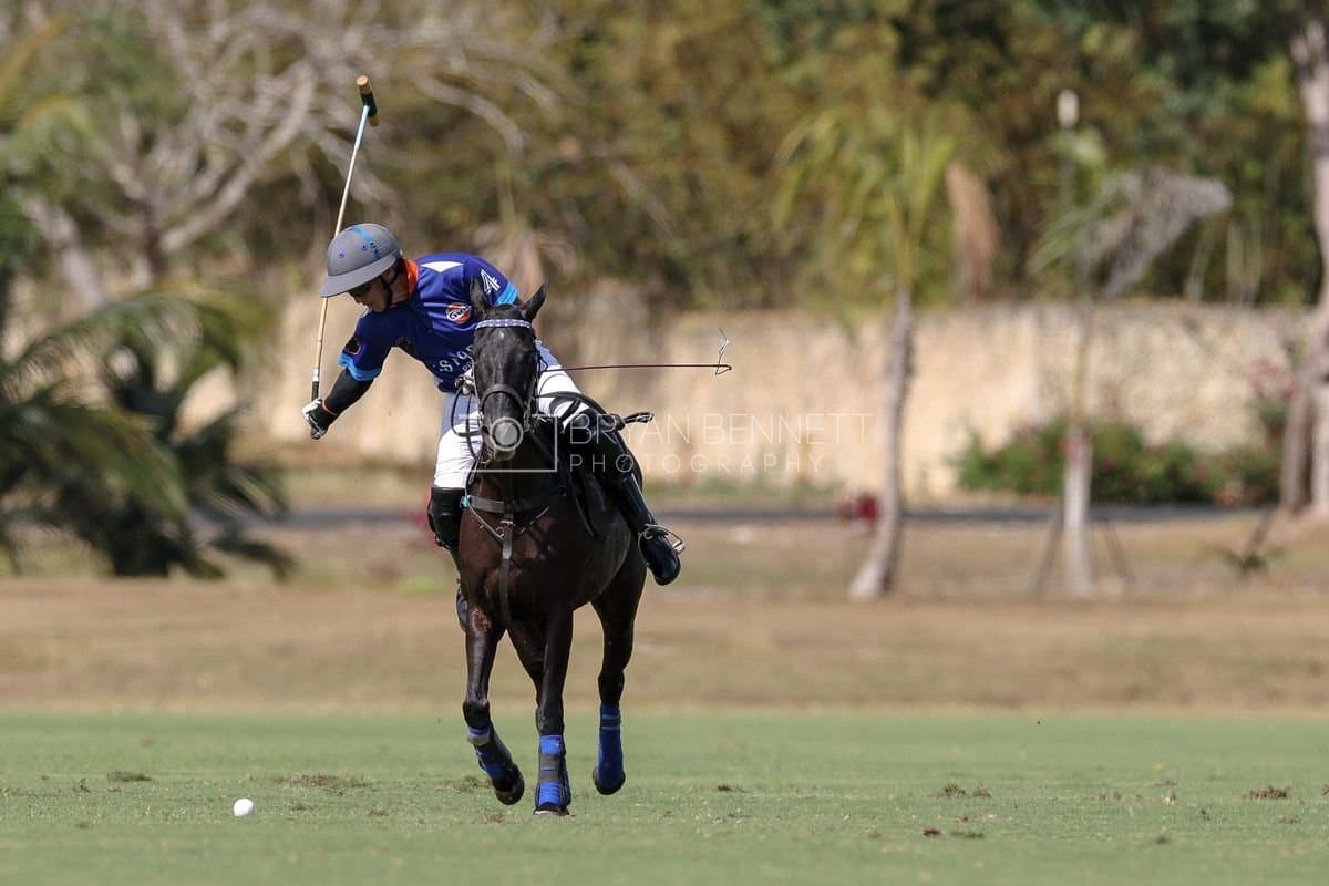 La Romanza 3J and La Espada Gulf play polo during the Copa Britanica at Casa de Campo Polo Club in La Romana, Dominican Republic on March 6, 2026. (Photos by Bryan Bennett)