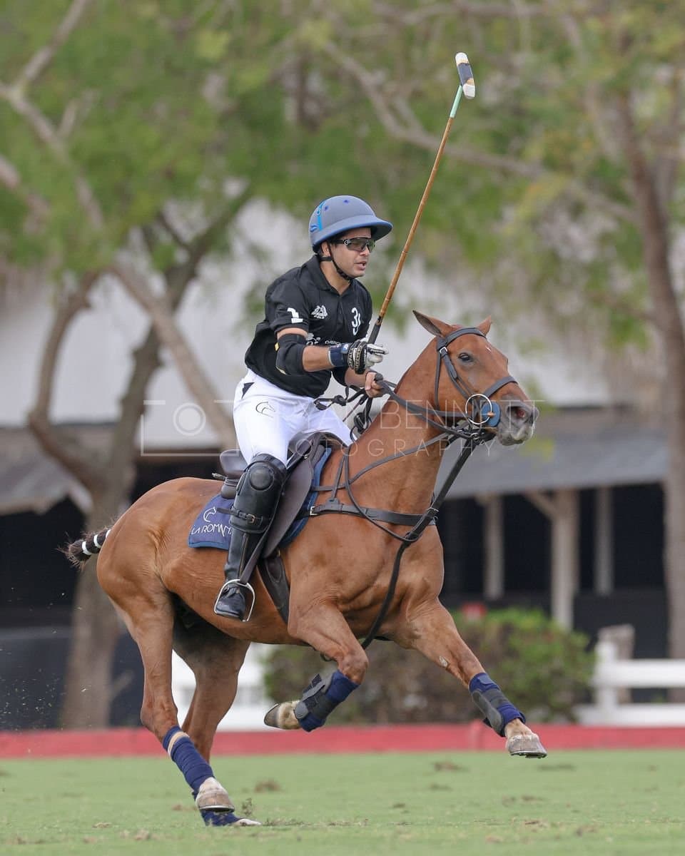Lechuza Caracas and La Romanza 3J play polo during the Copa Britanica at Casa de Campo in La Romana, La Romana, Dominican Republic on March 1, 2026. (Photos by Bryan Bennett)